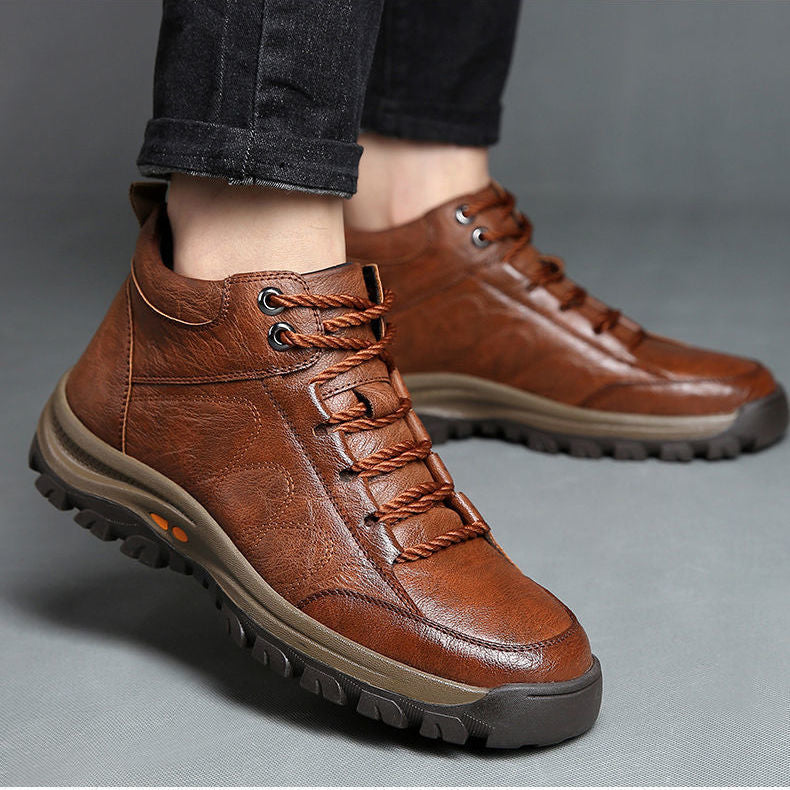 CLOUNDE® - Premium usnjene superge | Naravno razširjen prstni del | Zdravstveno certificirano