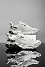 Športni čevlji CLOUNDE® medicinskega razreda | Zasnovano posebej za osebe srednjih in starejših let, z nemško certificirano oporo stopalnega loka, odpornostjo proti zdrsu in blaženjem udarcev.