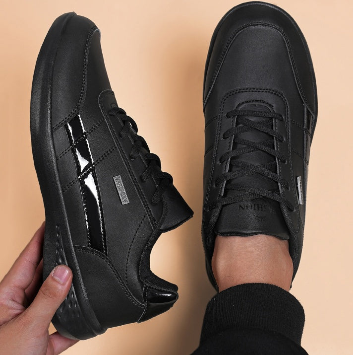 "Okrevalni čevlji" za igralce svetovnega prvenstva | Anatomski vložek CLOUNDE®, ki lajša bolečine v peti in nelagodje v kolenu.